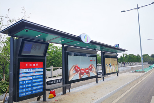 江蘇無(wú)錫43寸智能電子站牌